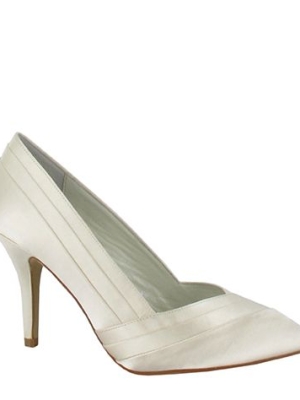 Bridal Shoes: LA Mariée Parisienne Paris