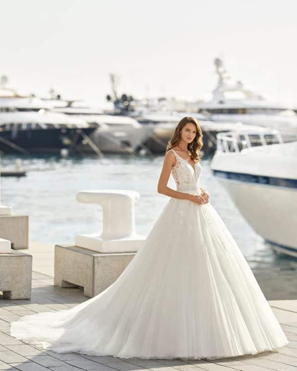 IRAYA Wedding Dress Aire Barcelona Collection 2021| Paris