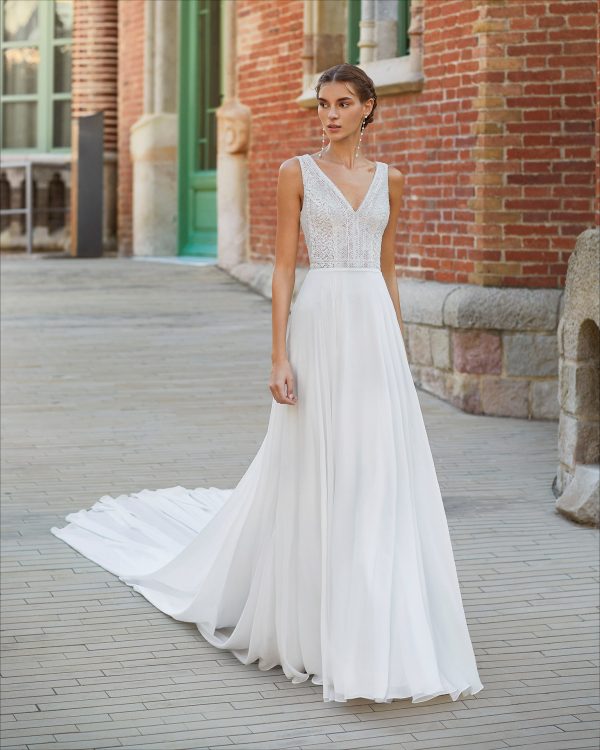 Robe de mariée YADIEL Luna Novias collection 2022: Boutique Paris
