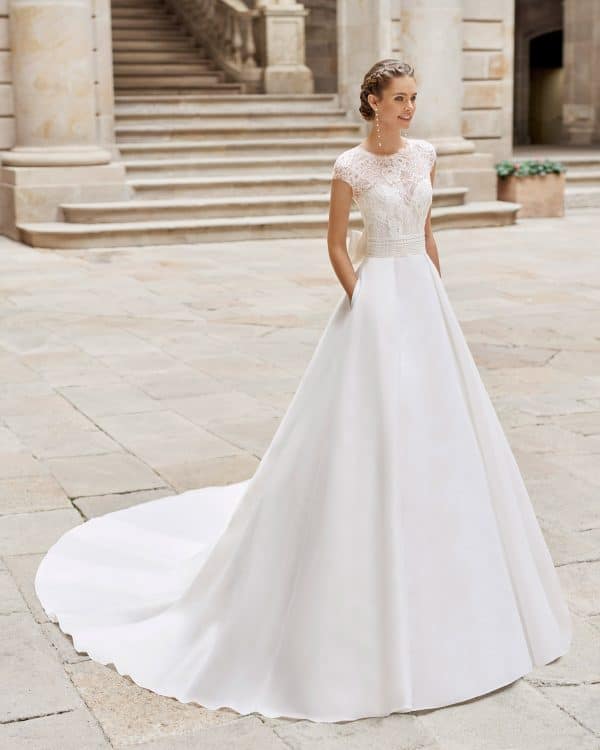 DINASTIA Wedding Dress Aire Barcelona Collection 2022| Paris