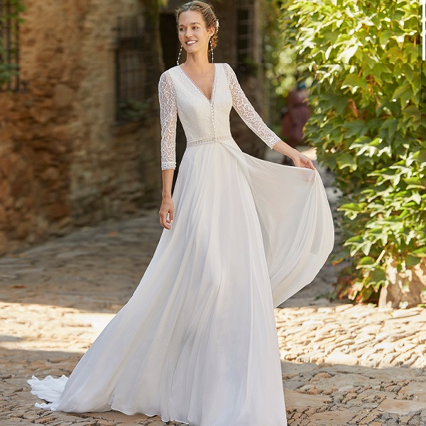 plain classic wedding dresses