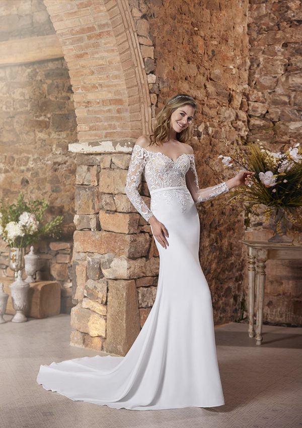 Robe de Mariée MAHAL White One Collection 2022| Boutique Paris