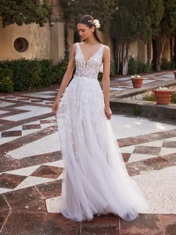 ELARA Pronovias Wedding Dress collection 2023 | Paris Boutique
