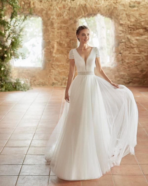 ROSELYNE Wedding Dress Alma Novias collection 2023 Paris