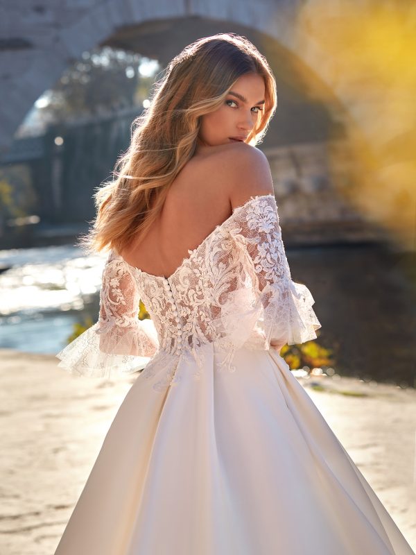 UNITY Nicole Wedding Dress collection 2023| Boutique Paris