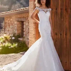 Robe de Mariée KASIH White One Collection 2023| Paris