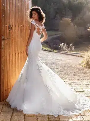 Robe de Mariée KASIH White One Collection 2023| Paris