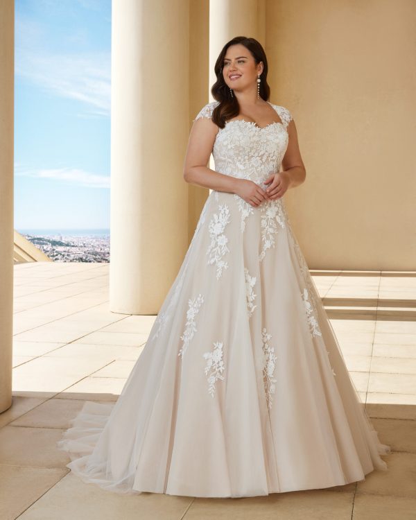 GHELLAS Wedding Dress Martha Blanc collection 2024 Paris
