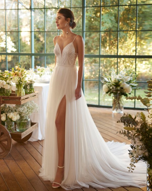 NATY Wedding Dress Aire Barcelona Collection 2024| Paris Boutique