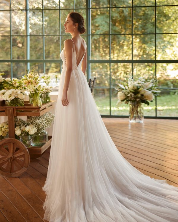 NATY Wedding Dress Aire Barcelona Collection 2024| Paris Boutique