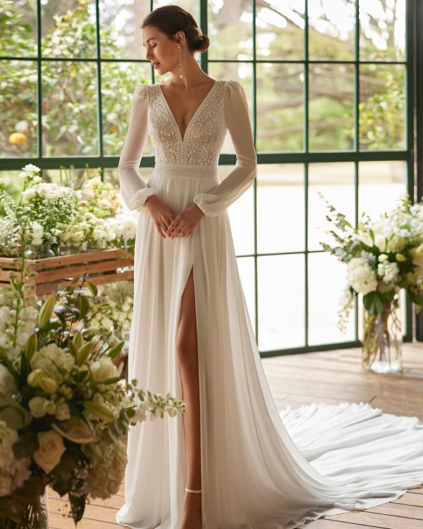 NEREA Wedding Dress Aire Barcelona Collection 2024| Paris Boutique