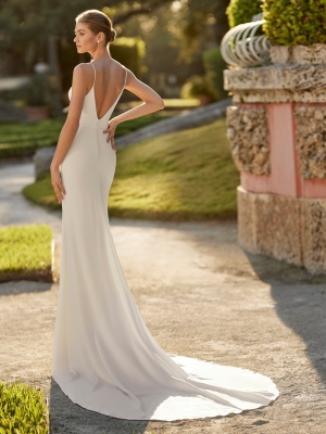 SANNE Wedding Dress Aire Barcelona Collection 2024| Paris Boutique