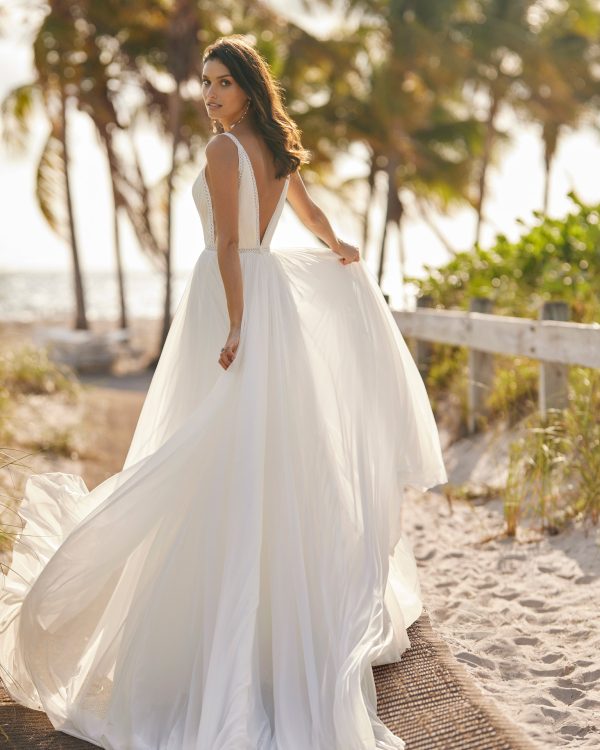 VELKA Wedding Dress Aire Barcelona Collection 2024| Paris Boutique