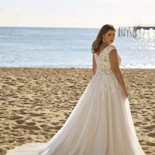 Robe de Mariée WOMACK White One Collection 2024| Paris