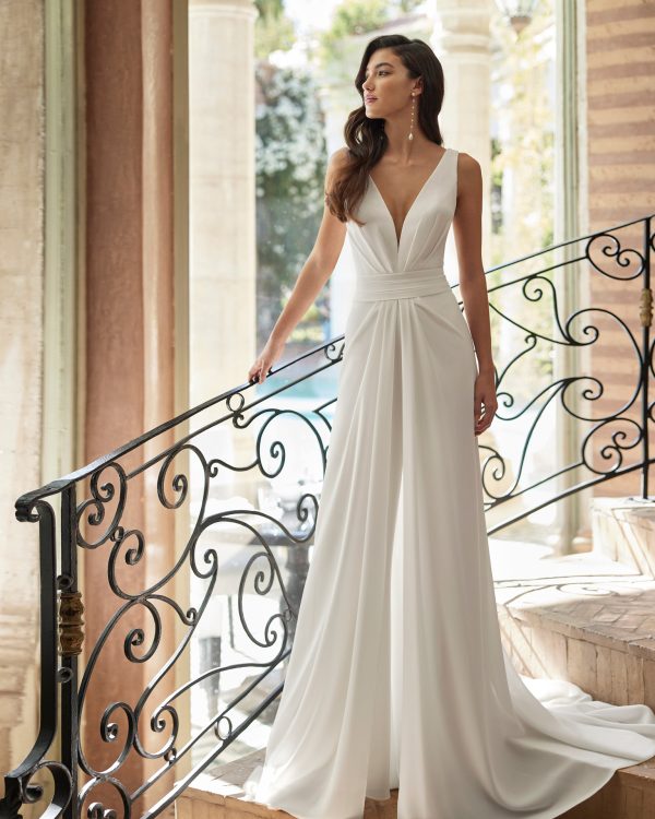 Robe de mariée ADA ADRIANA ALIER collection 2024: Boutique Paris