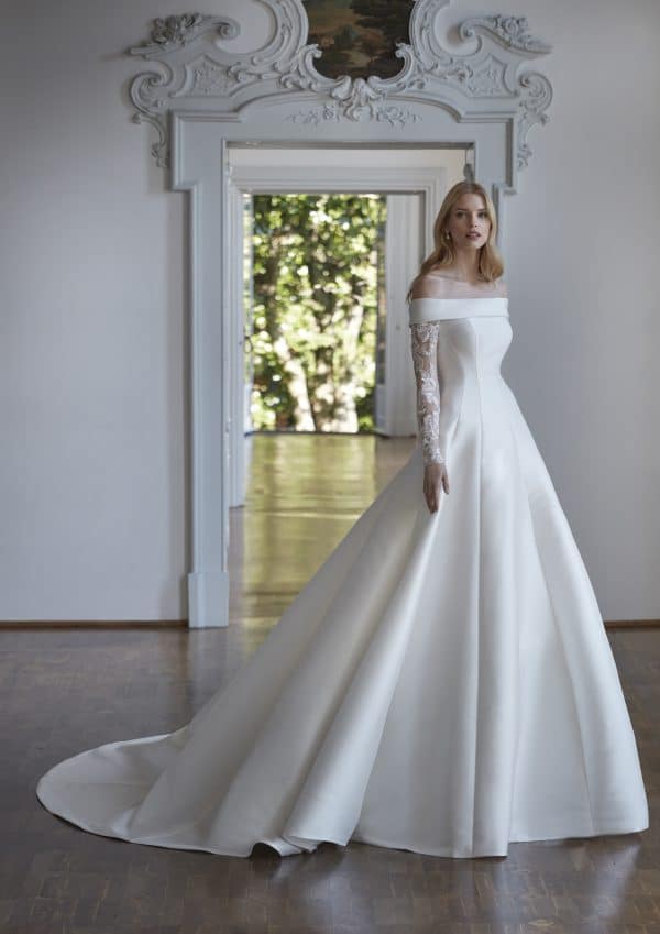 ALIRA Nicole Wedding Dress collection 2024| Boutique Paris