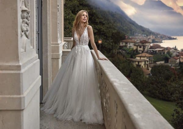 ASWAN Nicole Wedding Dress collection 2024| Boutique Paris