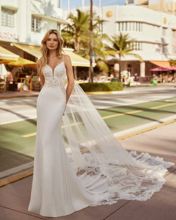 CARMIN Wedding Dress luna novias collection 2024: Paris Boutique