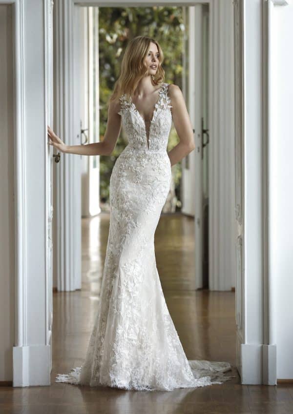 DAGDA Nicole Wedding Dress collection 2024| Boutique Paris