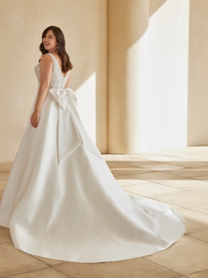 Robe de mariée GLYNIS| Martha Blanc collection 2024: Boutique Paris