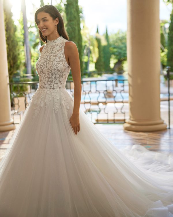 ISELDA Wedding Dress Aire Barcelona Collection 2025| Paris Boutique