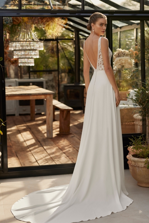 ULA Wedding Dress Aire Barcelona Collection 2025| Paris Boutique