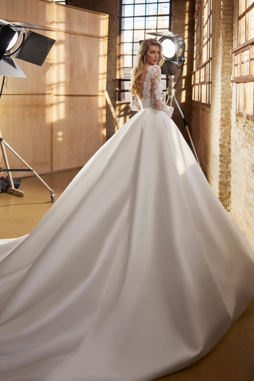 Robe de Mariée WALTA Aire Barcelona 2025| Mariée Parisienne