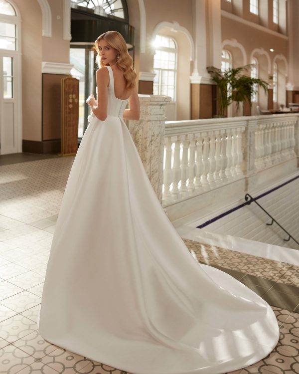 Robe de Mariée VIONA Aire Barcelona 2025| Mariée Parisienne