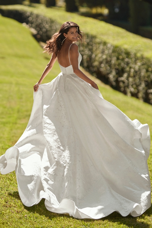 DONNIA Wedding Dress Adriana alier collection 2025 Paris