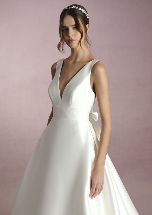 Robe de Mariée IKEBANA White One Collection 2025| Paris