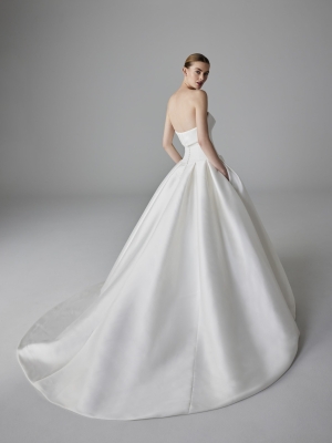 Robe de Mariée ARLINE Pronovias collection 2025| Paris