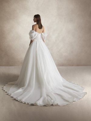 GHIA Nicole Wedding Dress collection 2025| Boutique Paris