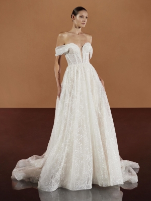 SUNNYA Wedding Dress Pronovias Privee collection 2025 | Paris Boutique