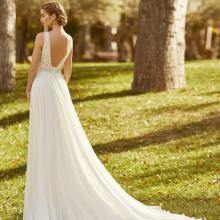KEREM Wedding Dress Aire Barcelona Collection 2025| Paris Boutique