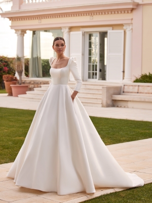 BERTHA wedding Dress: San Patrick collection 2026 Paris Boutique
