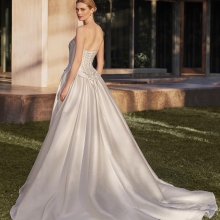 Robe de Mariée EISDELL Pronovias collection 2026 | Paris