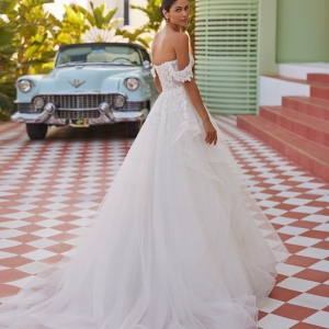 JILLY Wedding Dress luna novias collection 2026: Paris Boutique