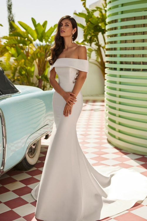 JOSSIE Wedding Dress luna novias collection 2026: Paris Boutique