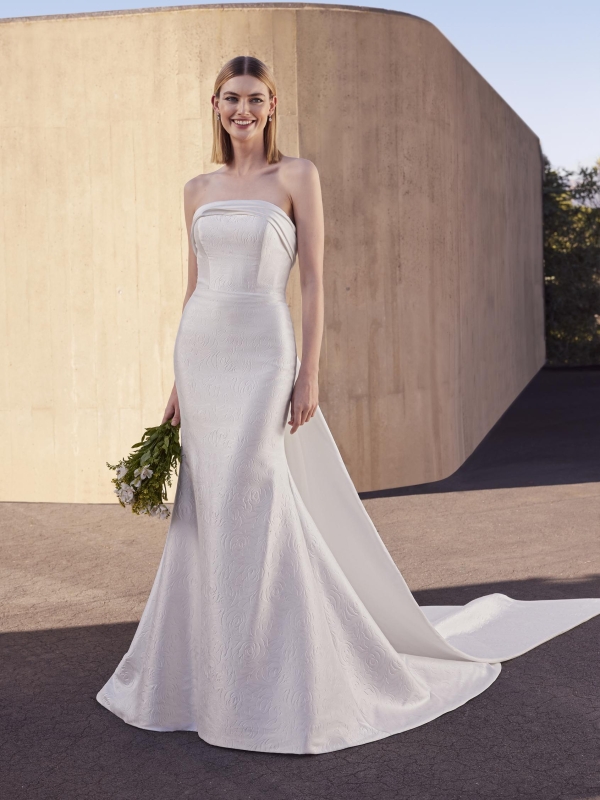 Robe de Mariée JUNY Pronovias collection 2026 | Paris