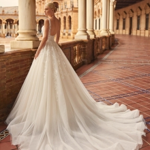 Robe de Mariée KEIZAN Aire Barcelona 2026| Mariée Parisienne
