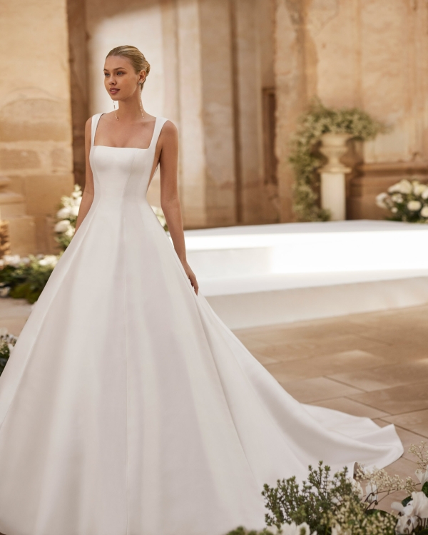 Robe de Mariée MONICA Aire Barcelona 2026| Mariée Parisienne