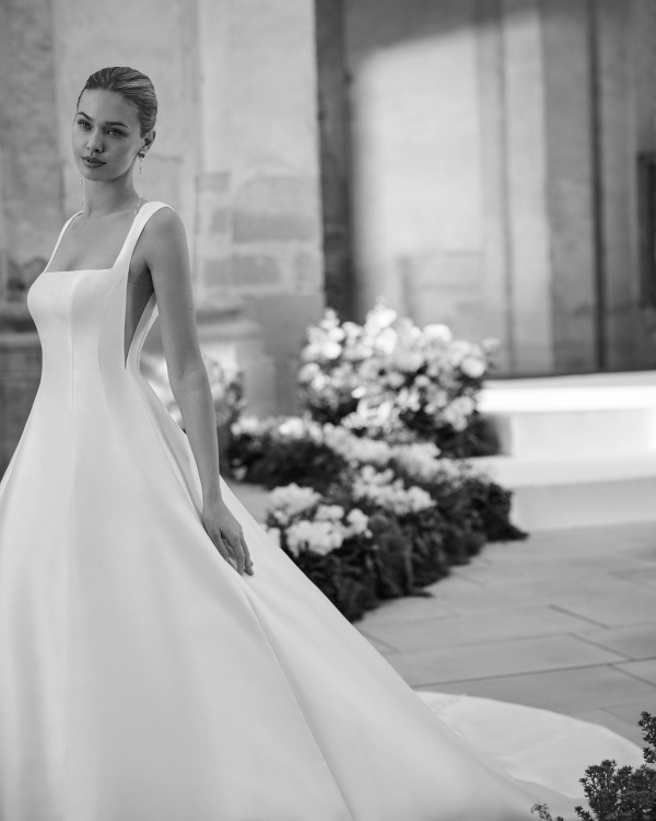 Robe de Mariée MONICA Aire Barcelona 2026| Mariée Parisienne