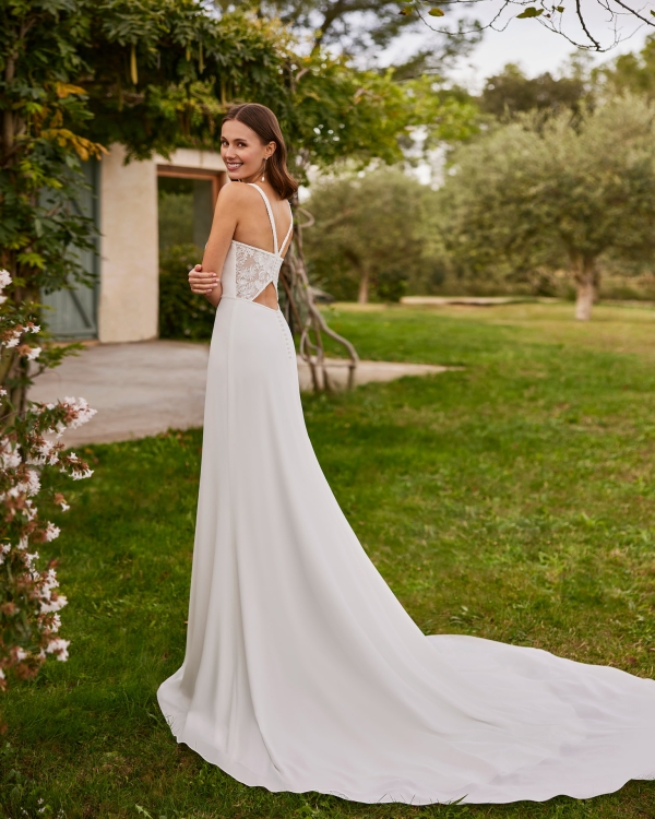 Robe de mariée NAITEL Dentelle manches longues