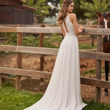 Robe de mariée NAYANA Alma Novias collection 2026