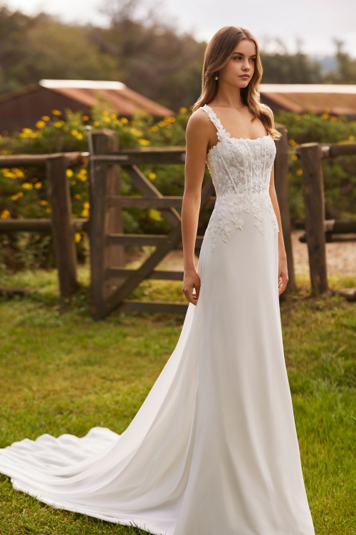 Robe de mariée NELSIA Alma Novias collection 2026