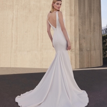 Robe de Mariée SNOWBEET Pronovias collection 2026 | Paris