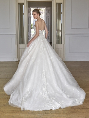 VANNIA wedding Dress: San Patrick collection 2026 Paris Boutique