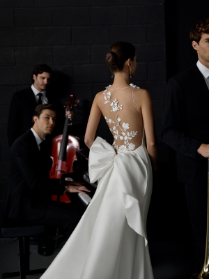 Robe de Mariée YUREN Aire Barcelona 2026| Mariée Parisienne