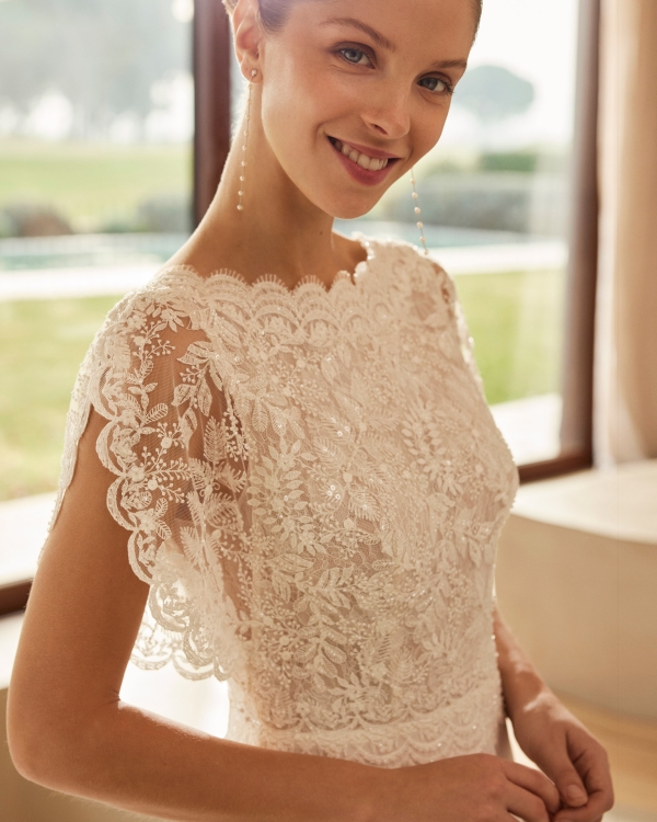 ZAMINA Wedding Dress Aire Barcelona Collection 2026| Paris Boutique
