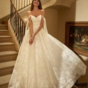 Robe de Mariée CAMALA Nicole Milano collection 2026 | Paris